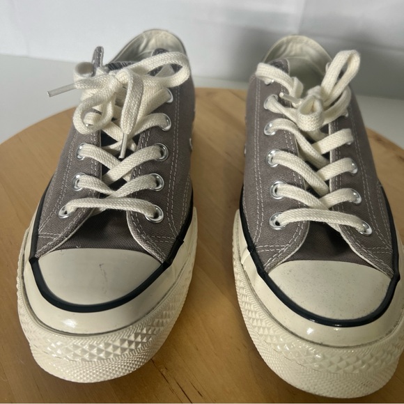 Converse Chuck Taylor All Star Classic Low Top Sneak Gray Unisex Men 6.5 W8.5 - Picture 2 of 12